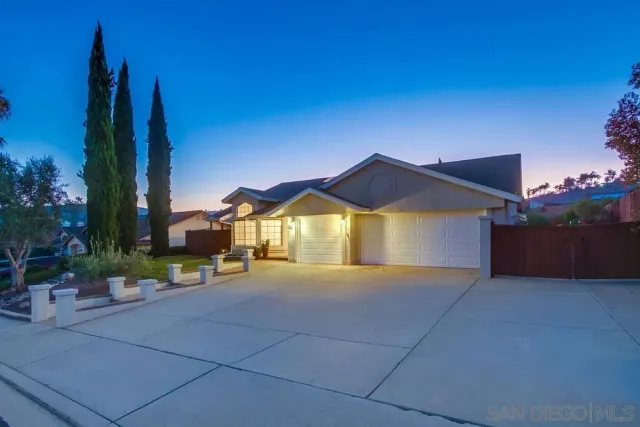 $944,000 | 5359 Triple Crown Drive, Bonsall, CA 92003