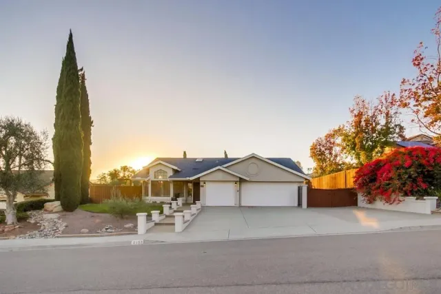 $944,000 | 5359 Triple Crown Drive, Bonsall, CA 92003