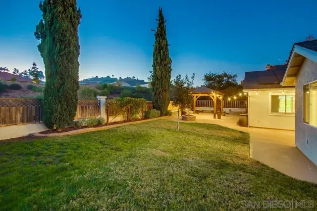$944,000 | 5359 Triple Crown Drive, Bonsall, CA 92003
