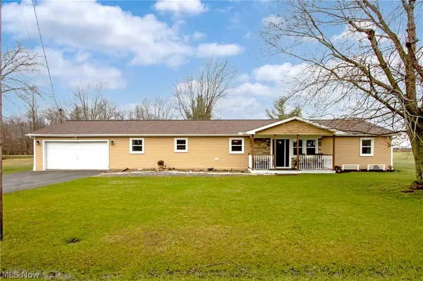 $260,000 | 4054 Cinnamon Drive North, West Salem, OH 44287