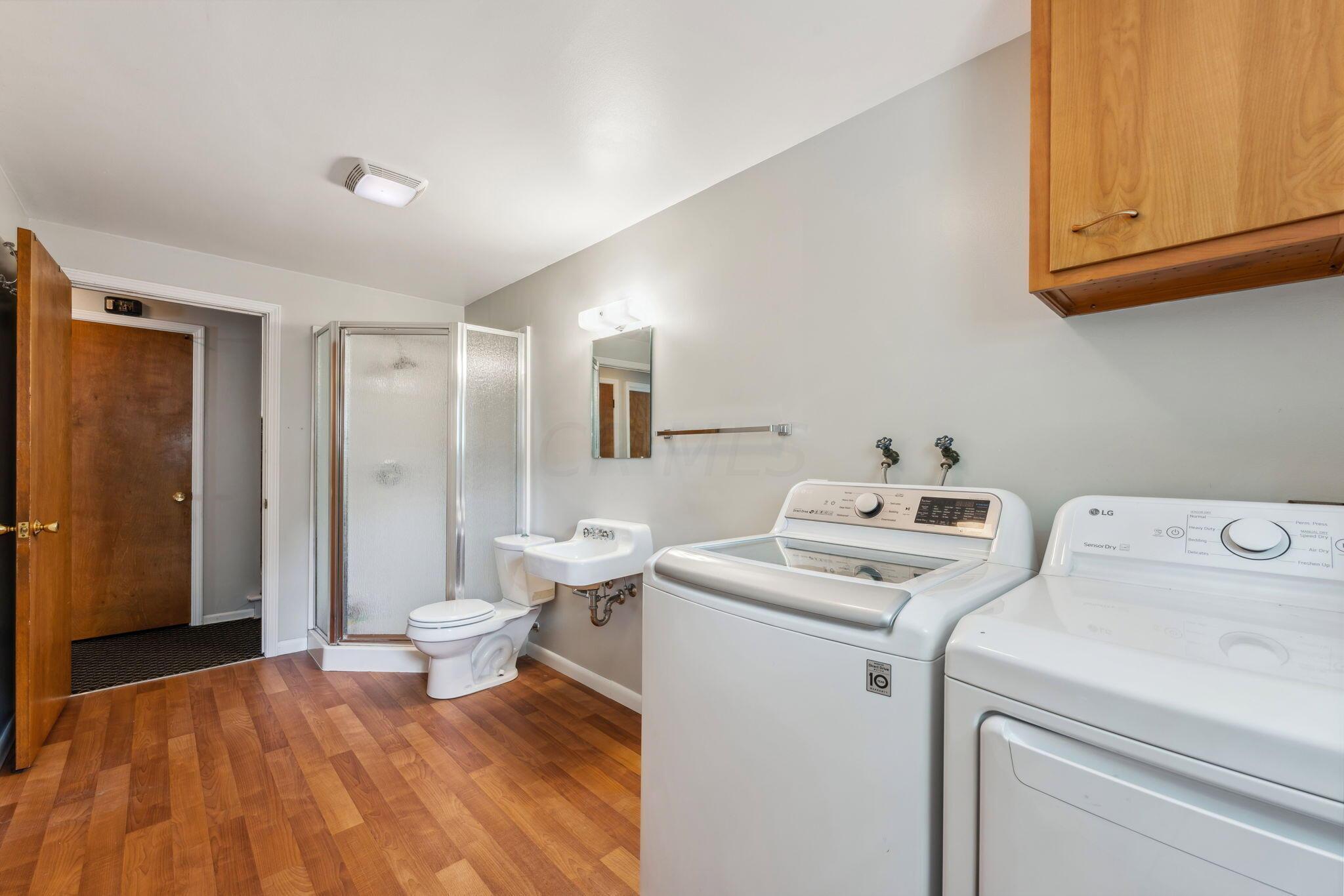 4103 Winfield Road Columbus, OH 43220 - Photo 56 of 91 3rd Bathroom / Laundry Space