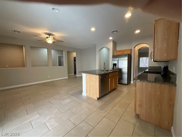 $1,850 | 3948 Yellow Mandarin Avenue, North Las Vegas, NV 89081