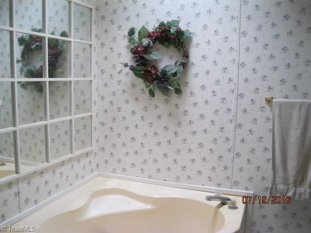 1566 Hunters Woods Drive Trinity, NC 27370 - Photo 10 of 14