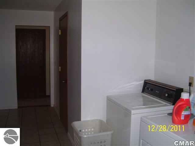 11485 Willow Road Farwell, MI 48622 - Photo 11 of 20 1771916-10.JPG