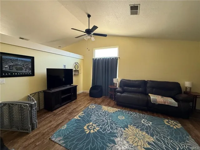 $2,500 | 3726 Garnet Avenue, Rosamond, CA 93560