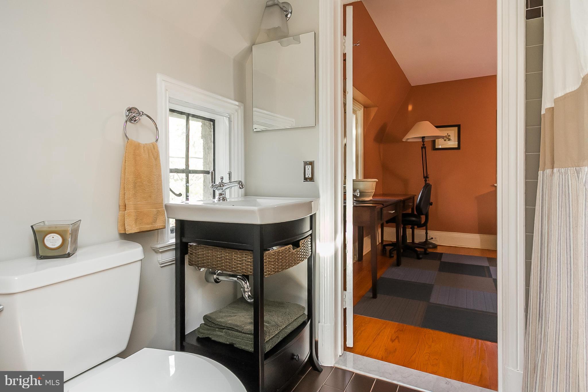 316 Taplow Road Baltimore, MD 21212 - Photo 19 of 30 Bath
