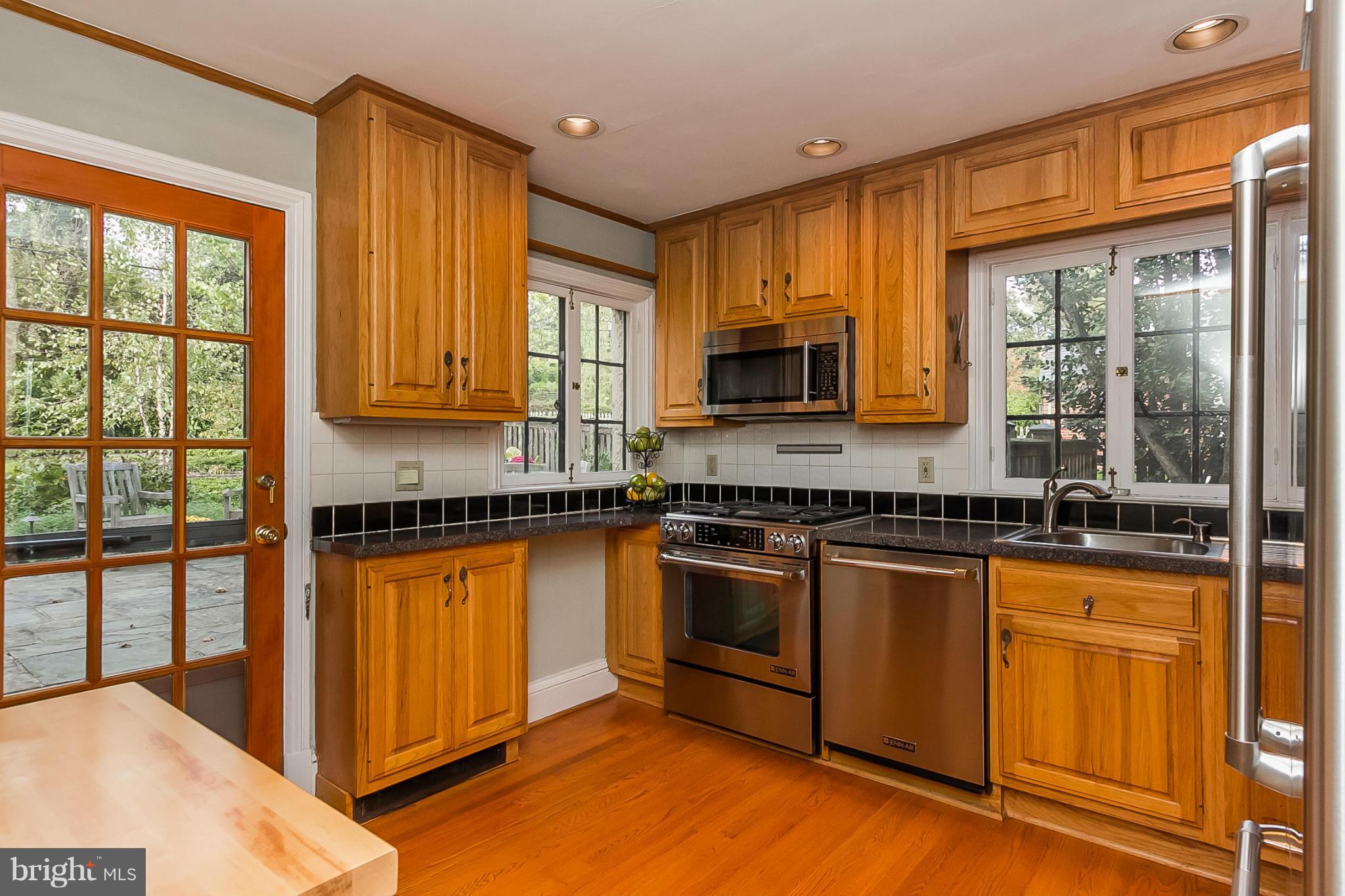 316 Taplow Road Baltimore, MD 21212 - Photo 8 of 30 Kitchen