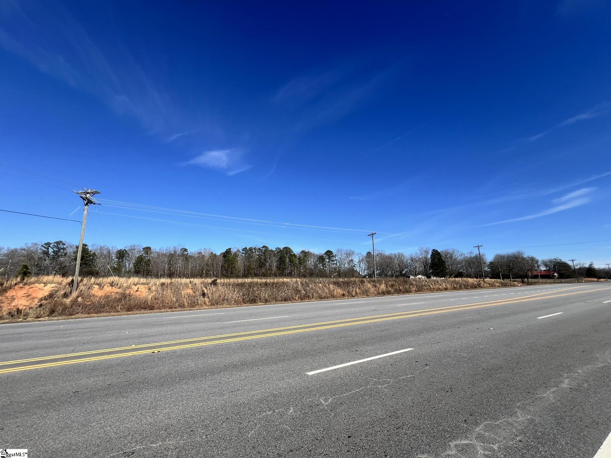 9901 Augusta Road Pelzer, SC 29669 - Photo 10 of 14