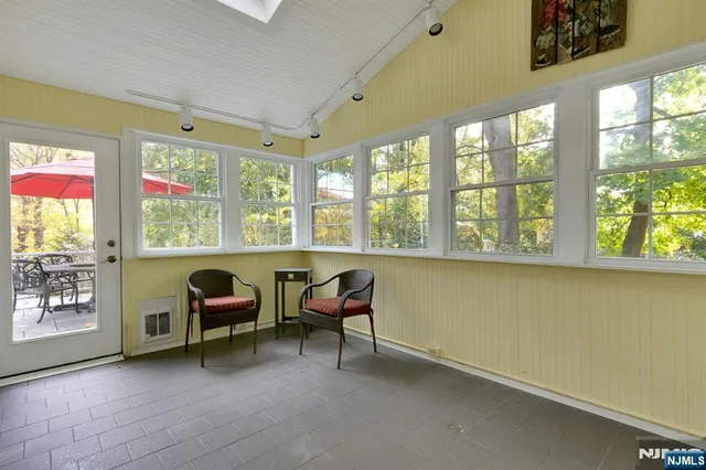 $798,777 | 258 Rivervale Road, River Vale, NJ 07675