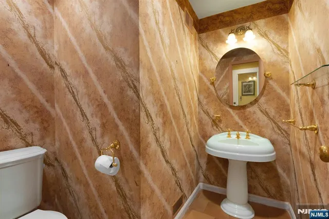 $798,777 | 258 Rivervale Road, River Vale, NJ 07675