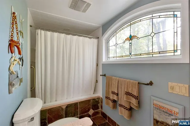 $798,777 | 258 Rivervale Road, River Vale, NJ 07675