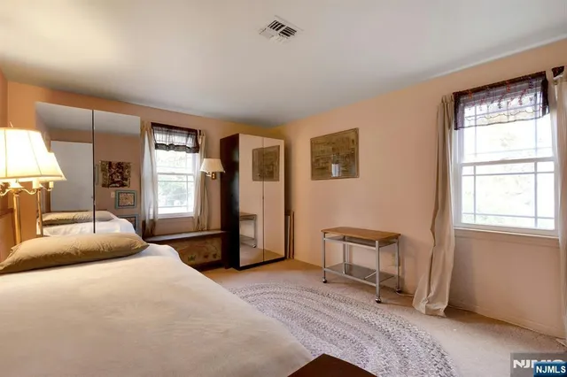 $798,777 | 258 Rivervale Road, River Vale, NJ 07675