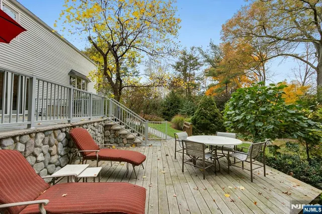 $798,777 | 258 Rivervale Road, River Vale, NJ 07675