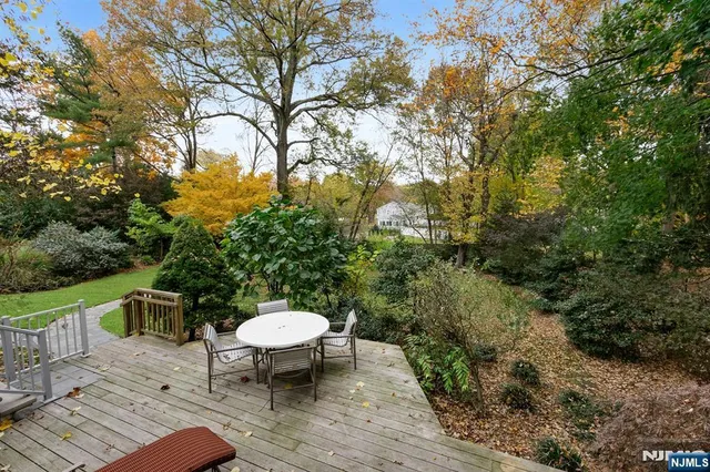 $798,777 | 258 Rivervale Road, River Vale, NJ 07675