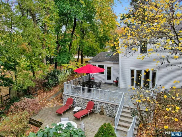 $798,777 | 258 Rivervale Road, River Vale, NJ 07675