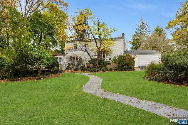 $798,777 | 258 Rivervale Road, River Vale, NJ 07675