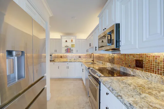 $15,000 | 2780 South Ocean Boulevard, Unit 512, Palm Beach, FL 33480