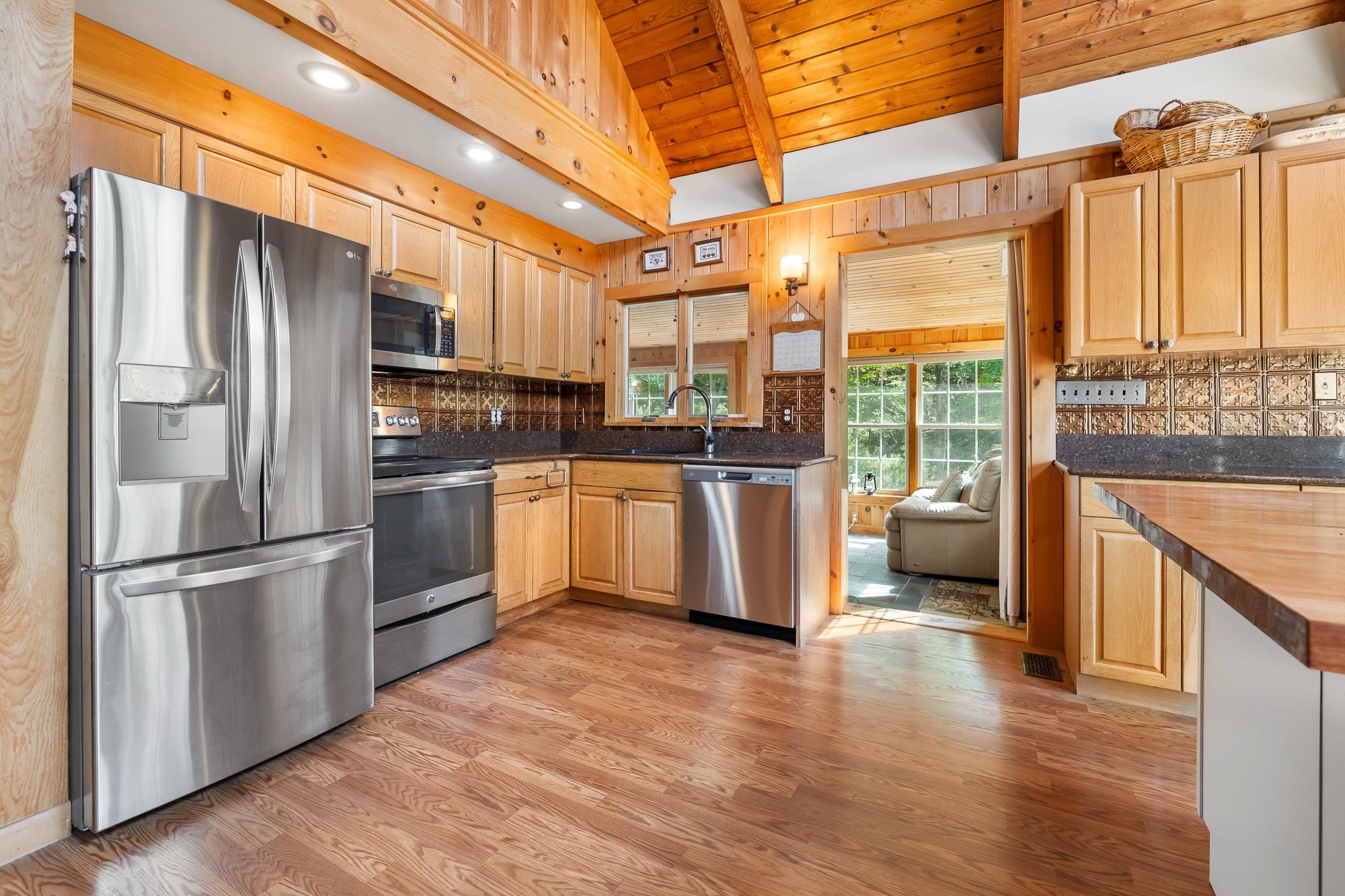 1044 Berwall Road Arlington, VT 05250 - Photo 15 of 44 Gallery Image 15