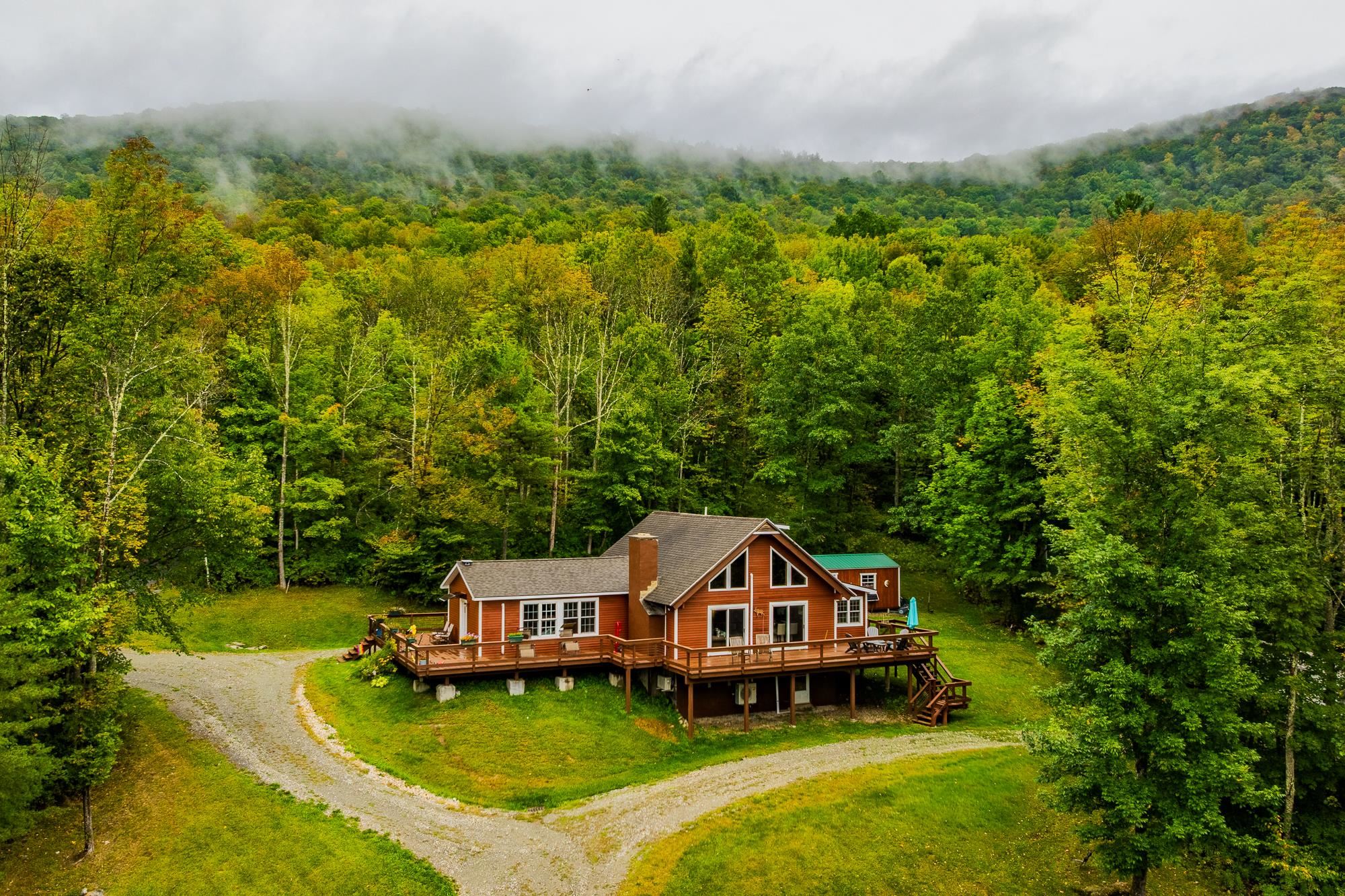 1044 Berwall Road Arlington, VT 05250 - Photo 2 of 44 Gallery Image 2
