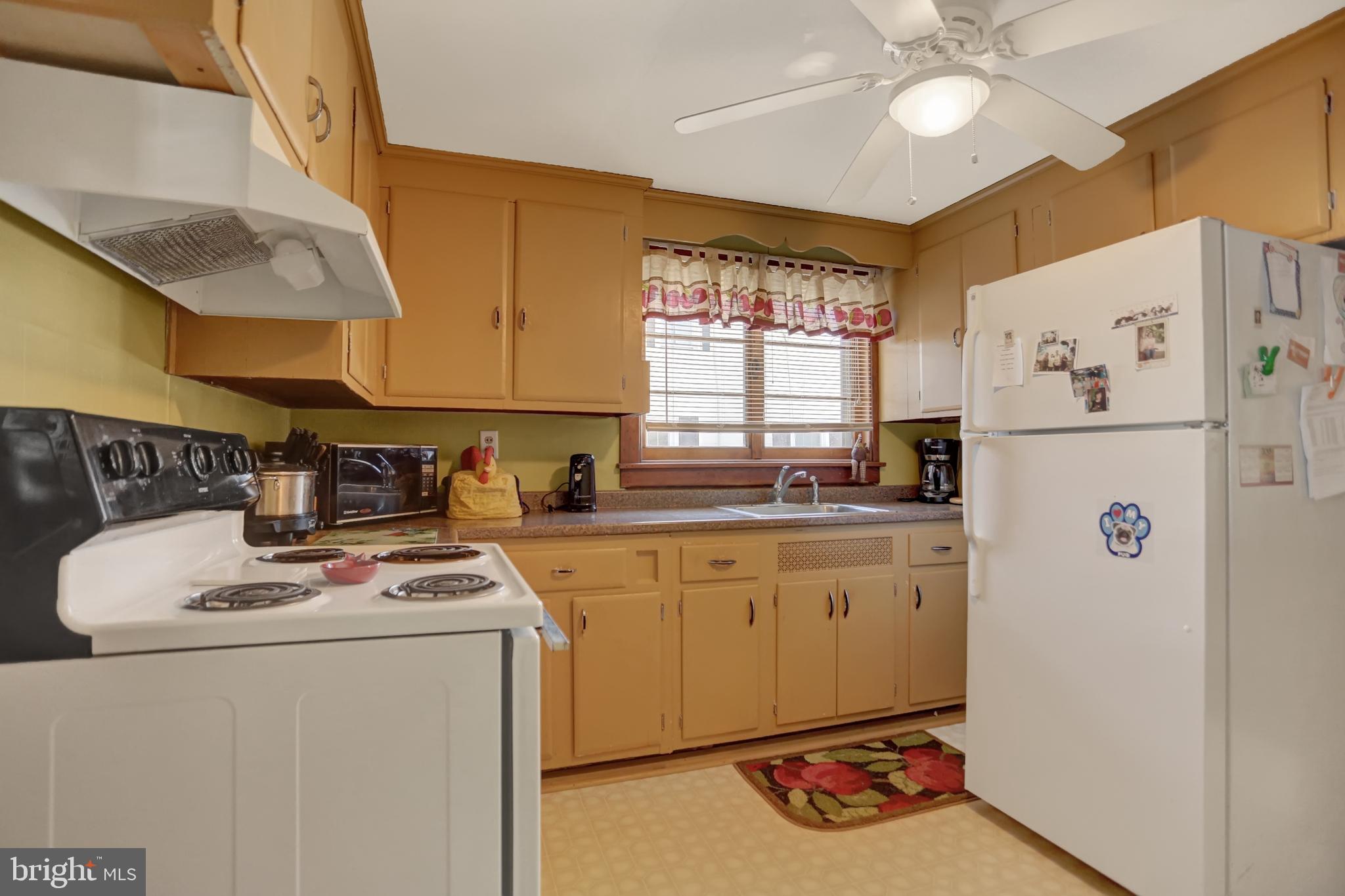 1707 Walnut Bottom Road Carlisle, PA 17015 - Photo 10 of 23 Gallery Image 10