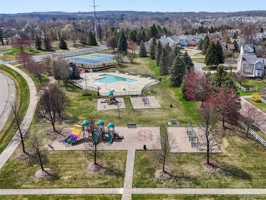 3609 Normandy Drive Rochester, MI 48306 - Photo 40 of 45