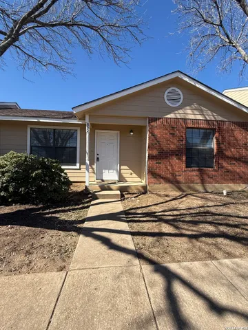 $148,500 | 9140 Timber Path, Unit 802, San Antonio, TX 78250