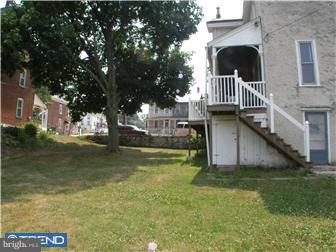 335 South Main Street Spring City, PA 19475 - Photo 7 of 7 Exterior Side