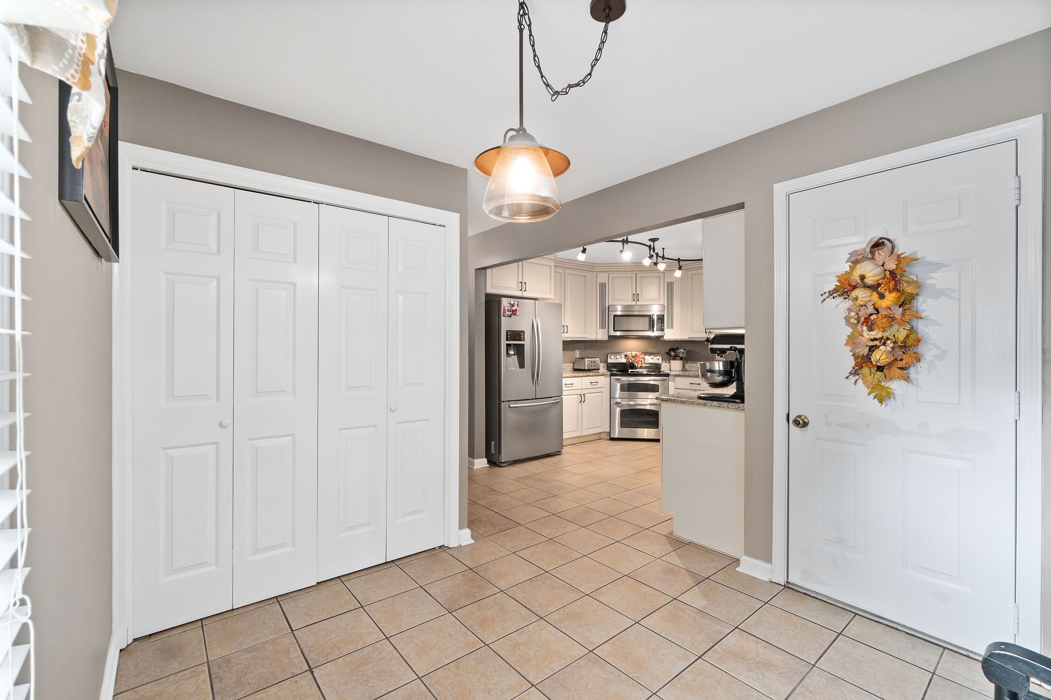 931 Rossview Road Clarksville, TN 37043 - Photo 20 of 35 Gallery Image 20