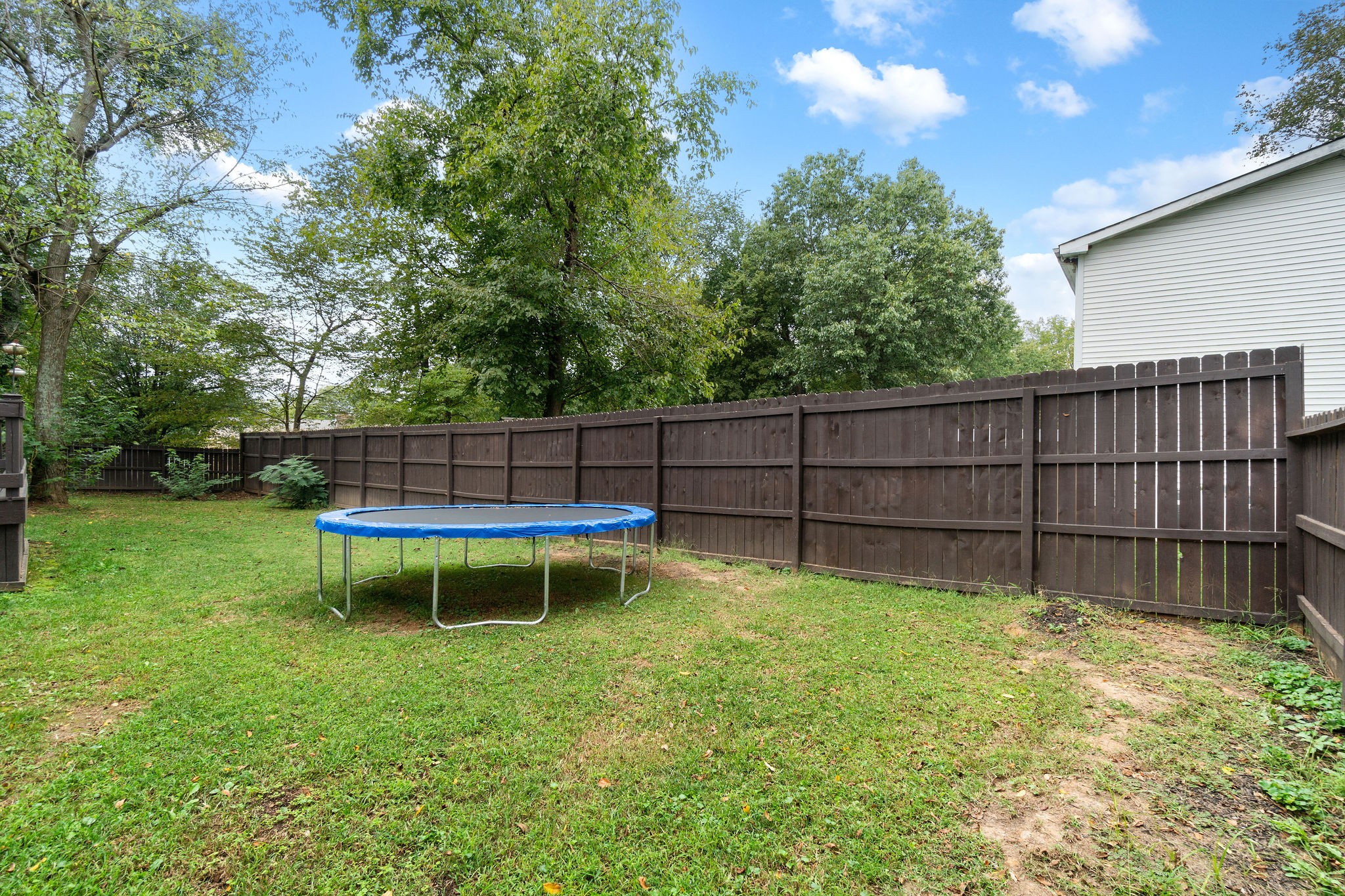 931 Rossview Road Clarksville, TN 37043 - Photo 32 of 35 Gallery Image 32