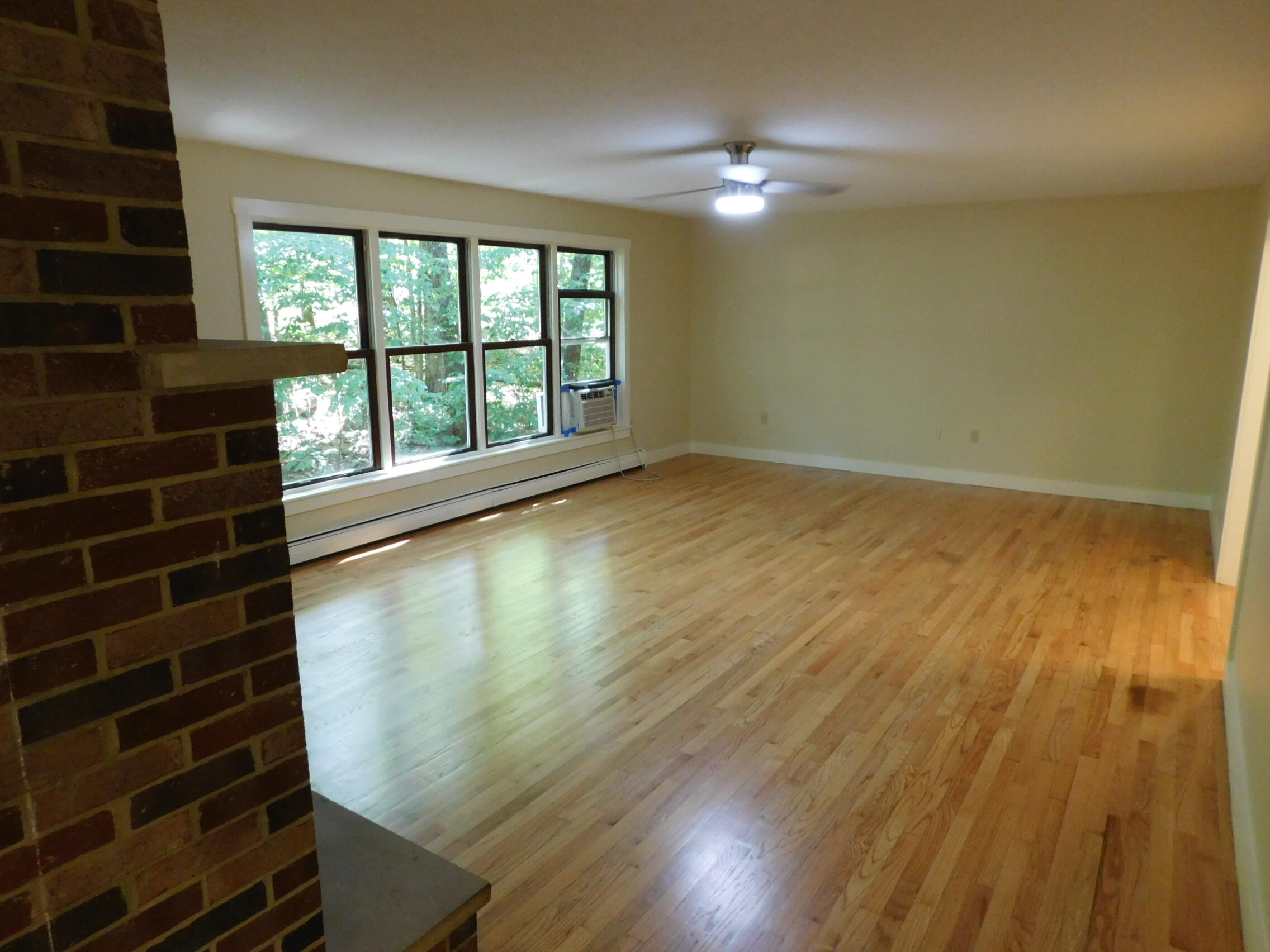 217 Railroad Avenue Springvale, ME 04083 - Photo 5 of 49 DSCN2520