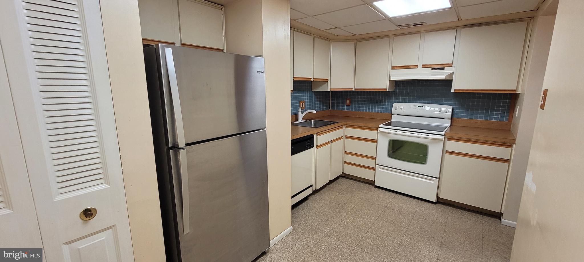 503 Timber Creek Road Lindenwold, NJ 08021 - Photo 7 of 14