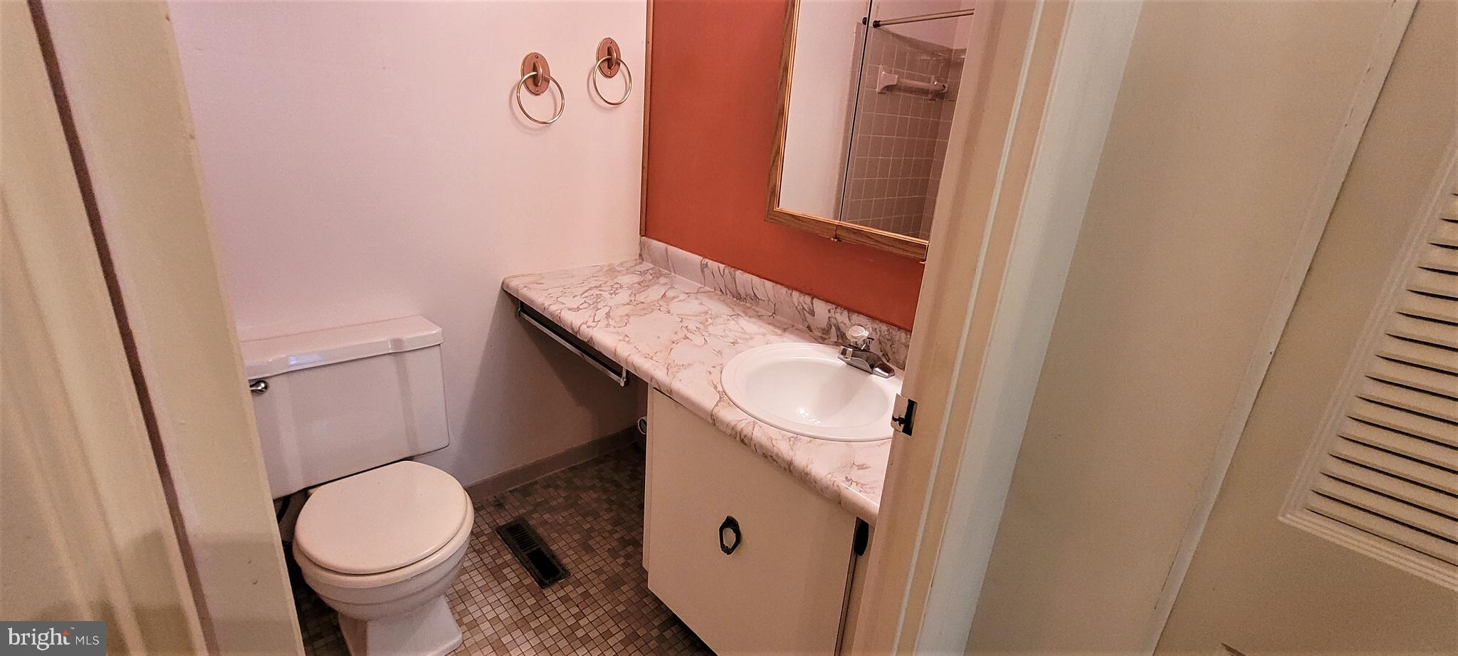 503 Timber Creek Road Lindenwold, NJ 08021 - Photo 10 of 14