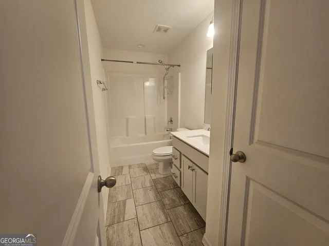 $2,700 | 16 St Georges Place, Sharpsburg, GA 30277