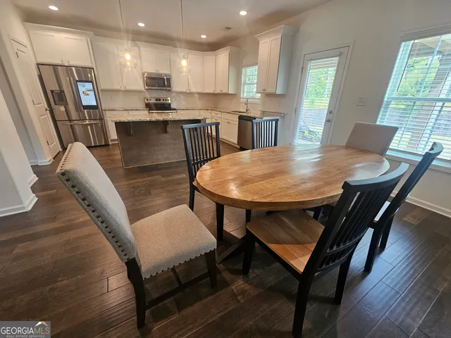 $2,700 | 16 St Georges Place, Sharpsburg, GA 30277