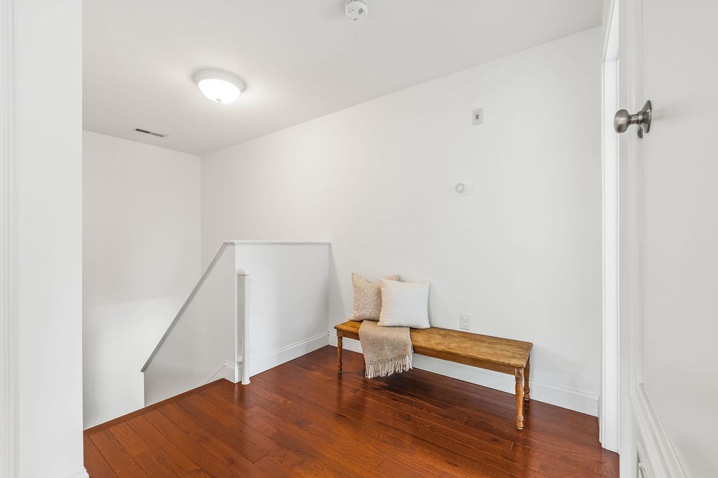 30 Webster Street, Unit 4 Needham, MA 02494 - Photo 20 of 29