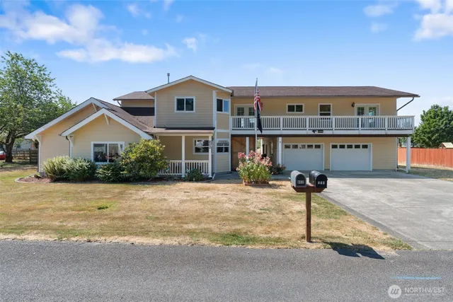 $739,900 | 802 State Street, Centralia, WA 98531