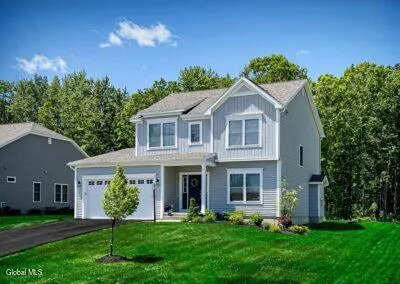 $640,900 | 38 Heritage Way, Bethlehem, NY 12158