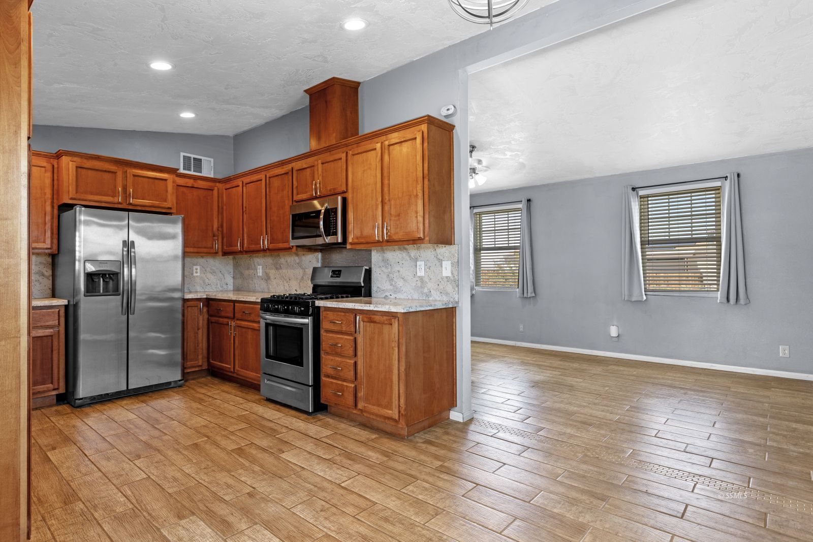 1625 Porter Street Ridgecrest, CA 93555 - Photo 15 of 39