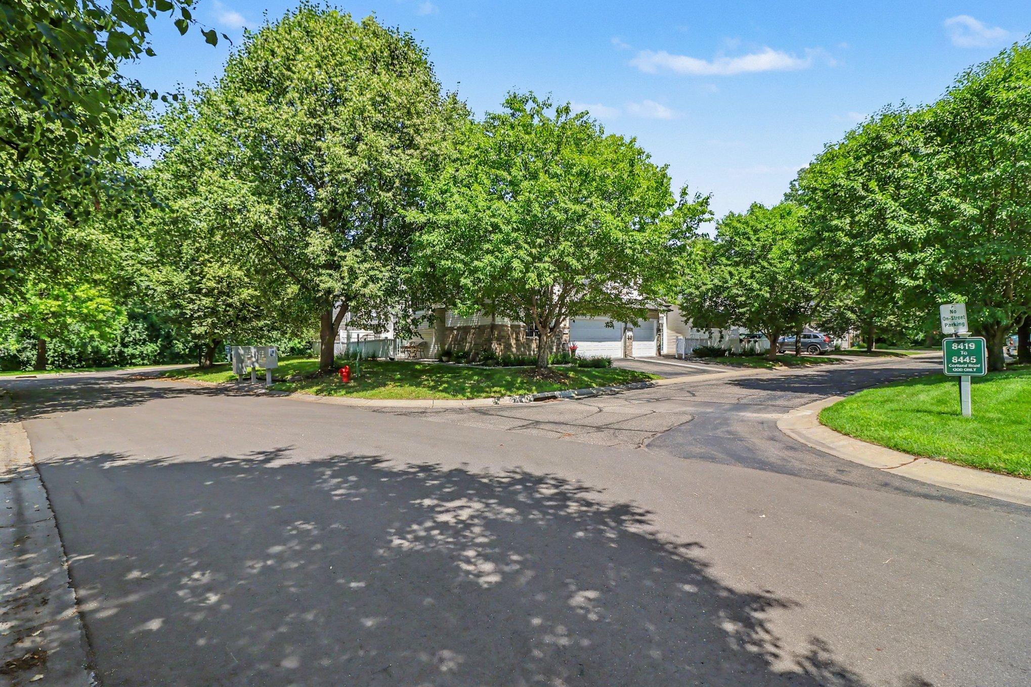8443 Cortland Road Eden Prairie, MN 55344 - Photo 23 of 25