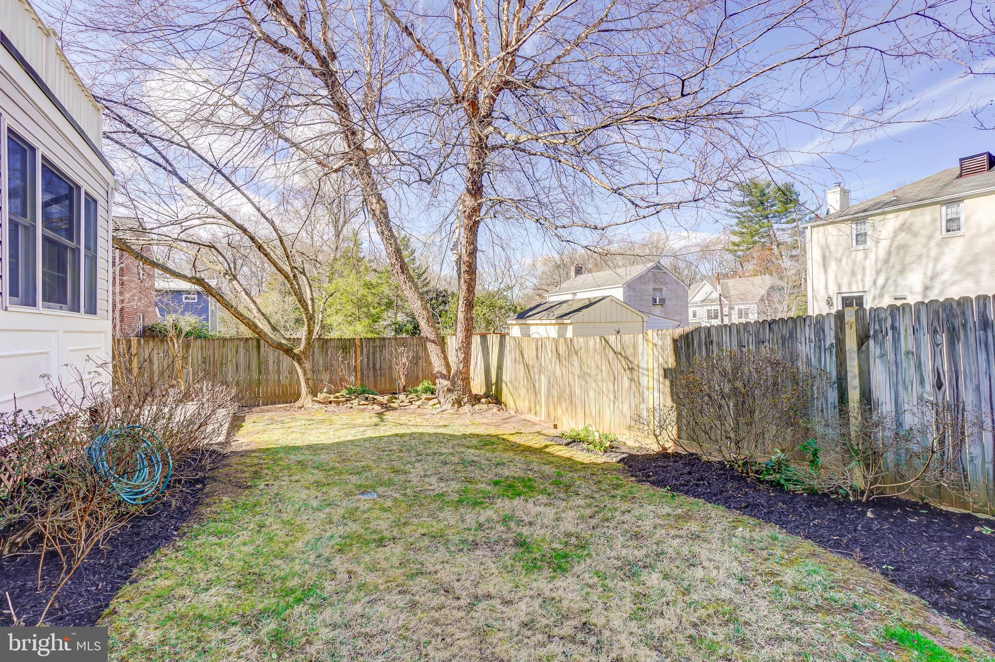 5308 Wakefield Road Bethesda, MD 20816 - Photo 33 of 38