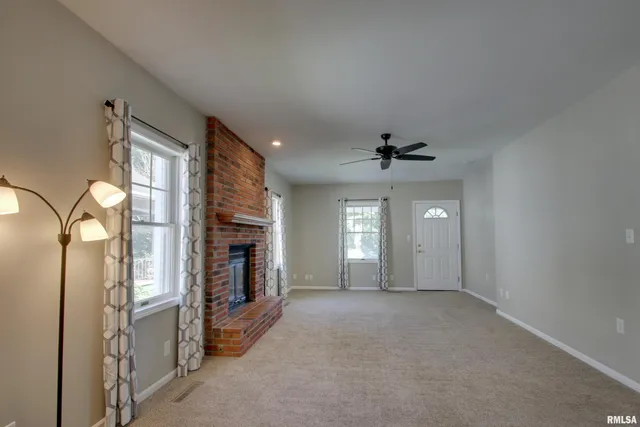 $155,000 | 1512 Locust Street, Quincy, IL 62301