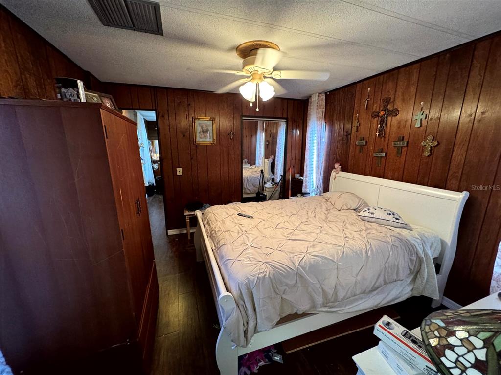 2577 Brookside Circle Mount Dora, FL 32757 - Photo 33 of 42