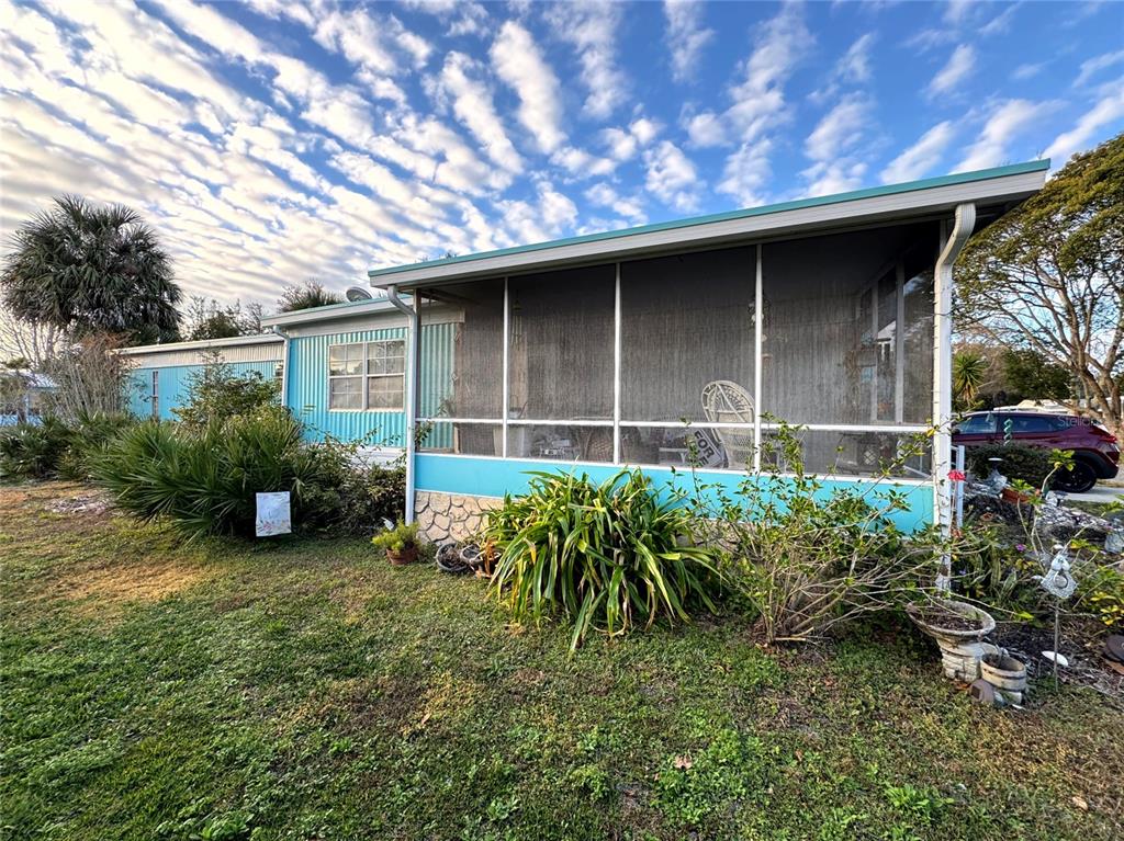 2577 Brookside Circle Mount Dora, FL 32757 - Photo 9 of 42