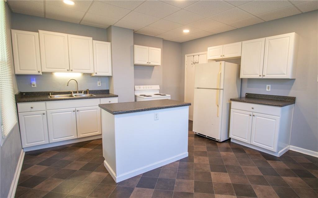 16 Foster Avenue Irwin, PA 15642 - Photo 7 of 21 Gallery Image 7