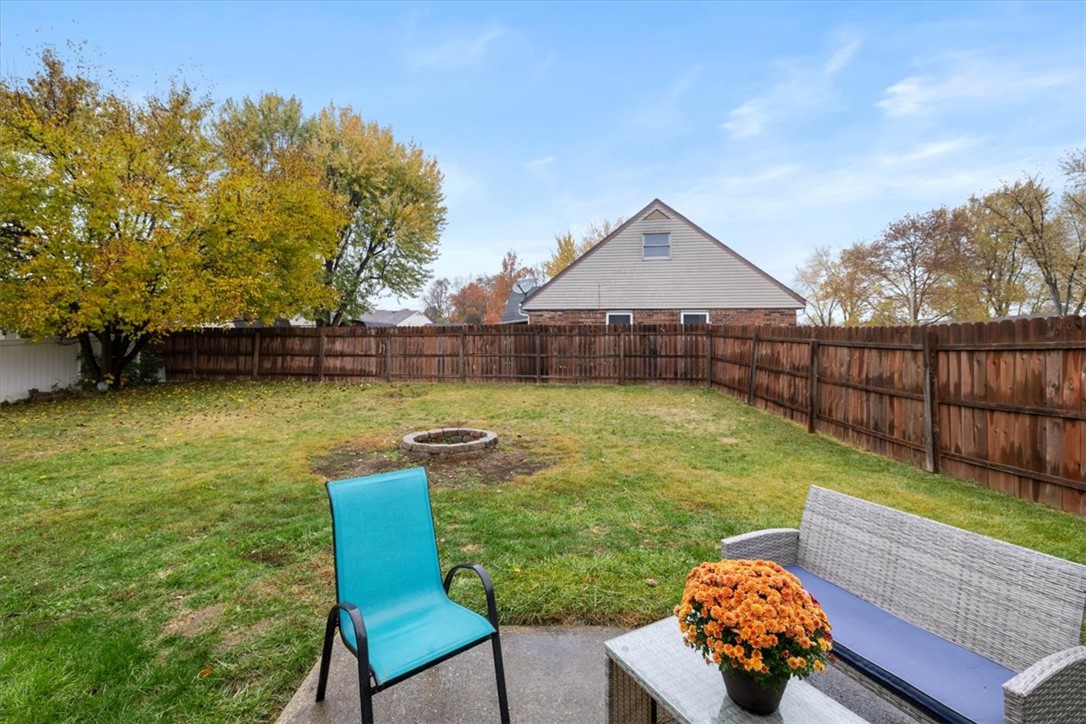 1482 Lee Road Troy, OH 45373 - Photo 23 of 30 This spacious backyard provides a comfortable outdoor living space.