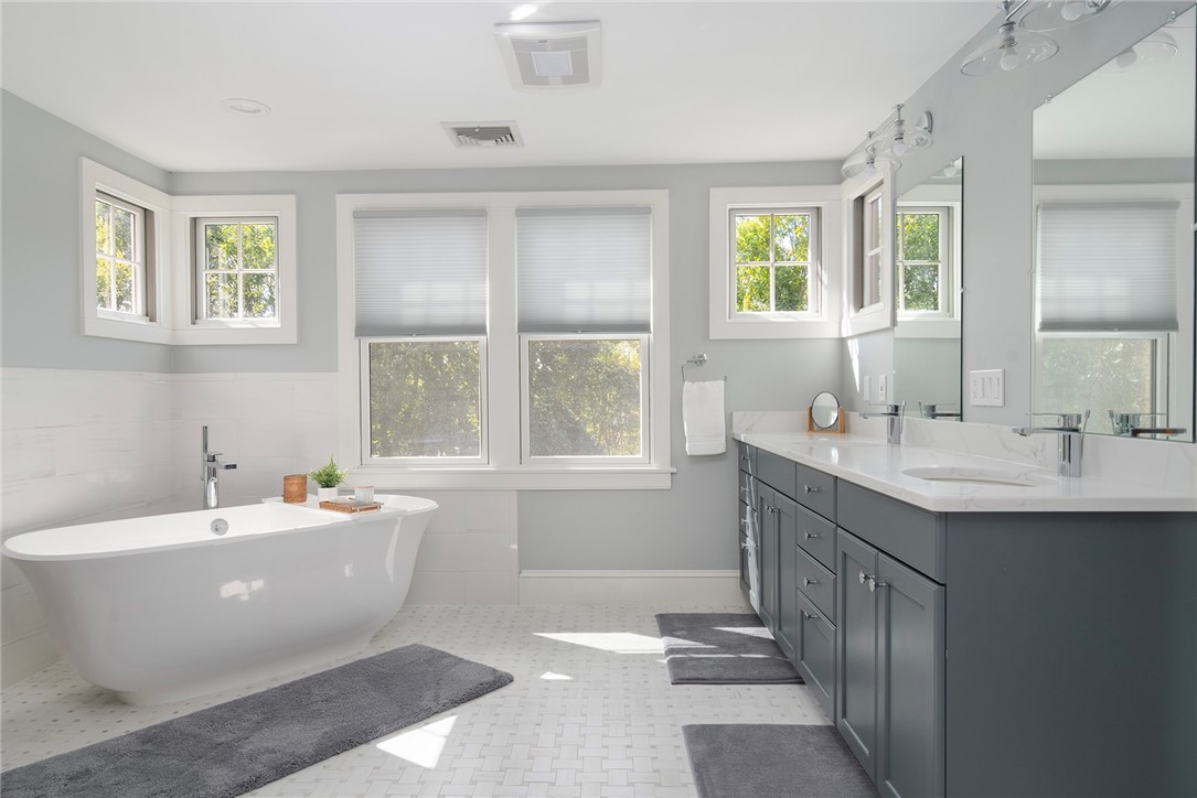 160 Read Street Seekonk, MA 02771 - Photo 31 of 47