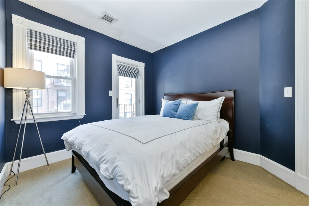 16 Follen Street, Unit 2 Boston, MA 02116 - Photo 11 of 12