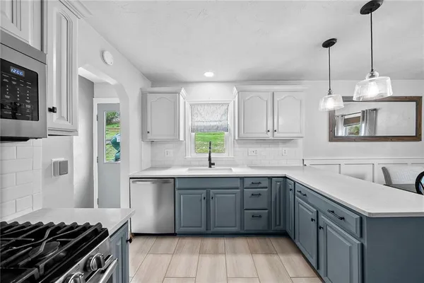 $335,000 | 528 Glenrock Drive, Bethel Park, PA 15102