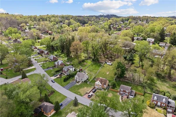 $335,000 | 528 Glenrock Drive, Bethel Park, PA 15102