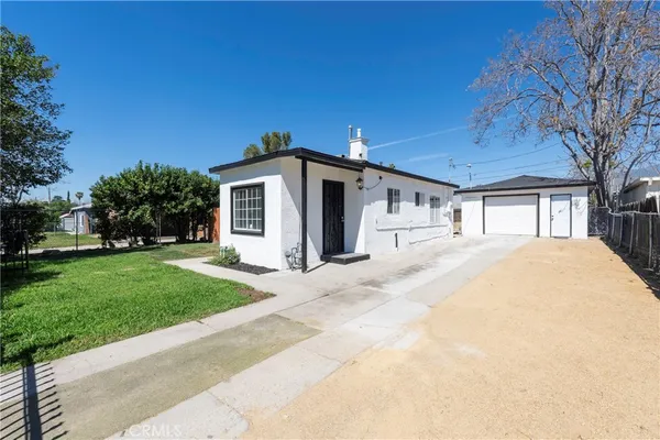 $399,000 | 25160 Elmo Drive, San Bernardino, CA 92404
